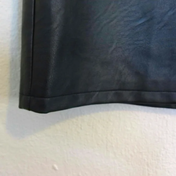 TOPSHOP SKIRT - Picture 2 of 8